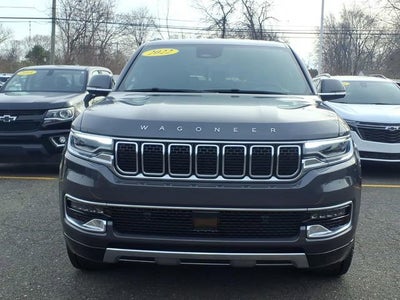 2022 Jeep Wagoneer Series III 4x4