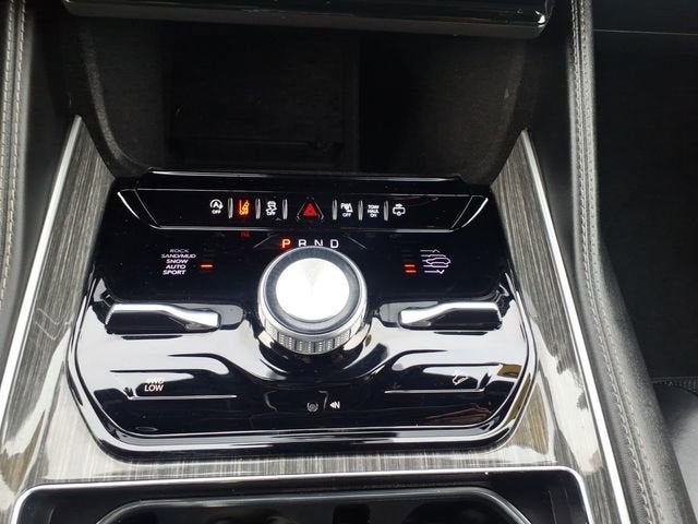 2022 Jeep Wagoneer Series III 4x4