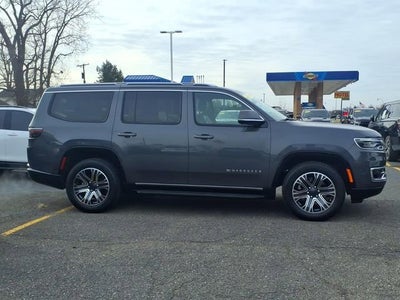 2022 Jeep Wagoneer Series III 4x4