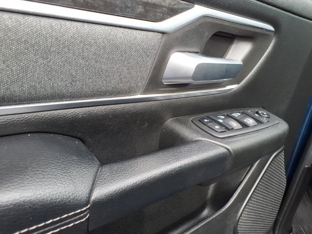 2019 RAM 1500 Big Horn/Lone Star Crew Cab 4x4 5'7" Box