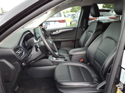 2025 Ford Escape Platinum