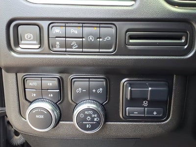 2022 GMC Yukon AT4