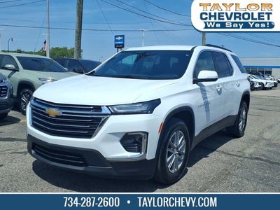 2023 Chevrolet Traverse LT Cloth