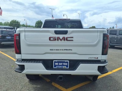 2024 GMC Sierra 2500 HD AT4