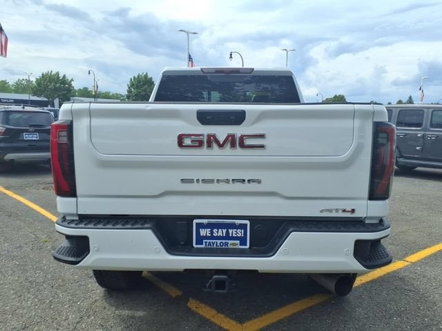2024 GMC Sierra 2500 HD AT4