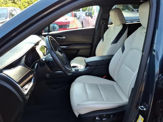 2020 Cadillac XT4 AWD Sport