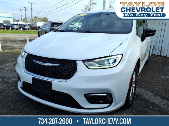 2024 Chrysler Pacifica
