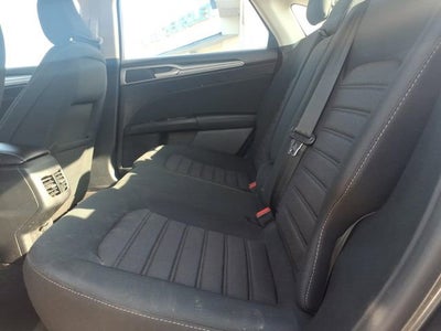 2020 Ford Fusion SE