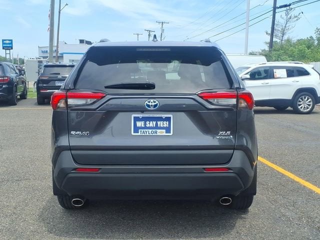 2024 Toyota RAV4 Hybrid XLE Premium
