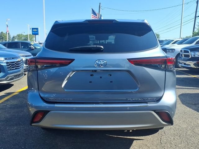 2020 Toyota Highlander Platinum