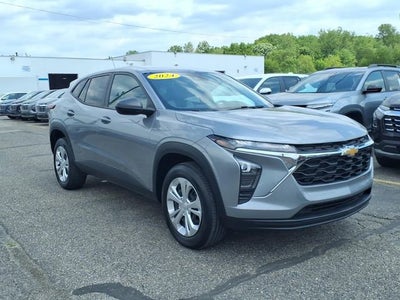 2024 Chevrolet Trax LS