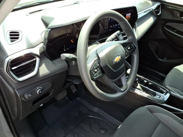 2025 Chevrolet Trailblazer LS
