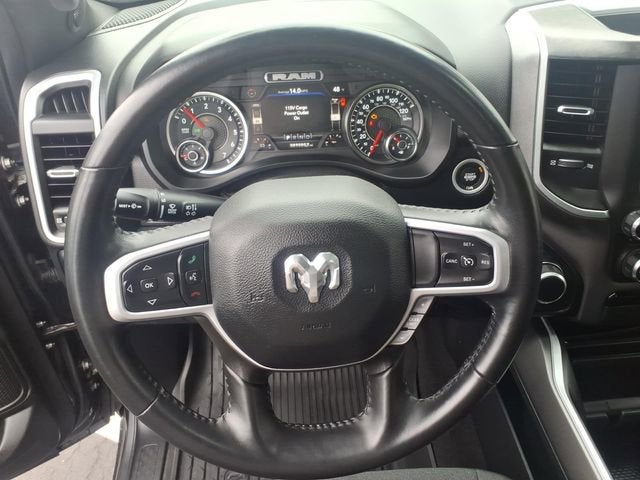 2022 RAM 1500 Big Horn Crew Cab 4x4 6'4" Box