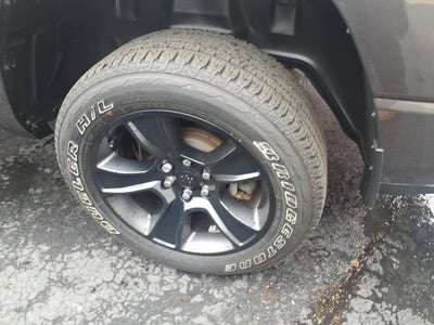 2022 RAM 1500 Big Horn Crew Cab 4x4 6'4" Box