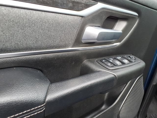 2019 RAM 1500 Big Horn/Lone Star Crew Cab 4x4 5'7" Box