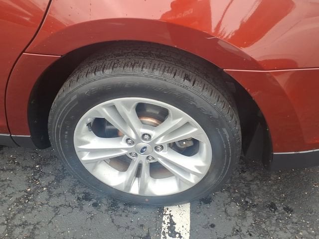 2014 Ford Taurus SEL