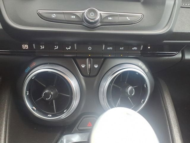 2021 Chevrolet Camaro LT1