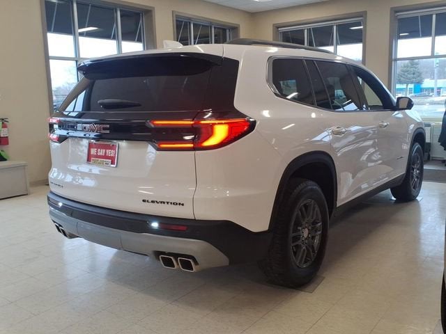2025 GMC Acadia Elevation