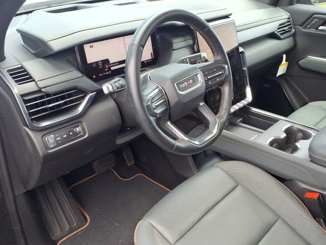 2024 GMC Acadia AT4