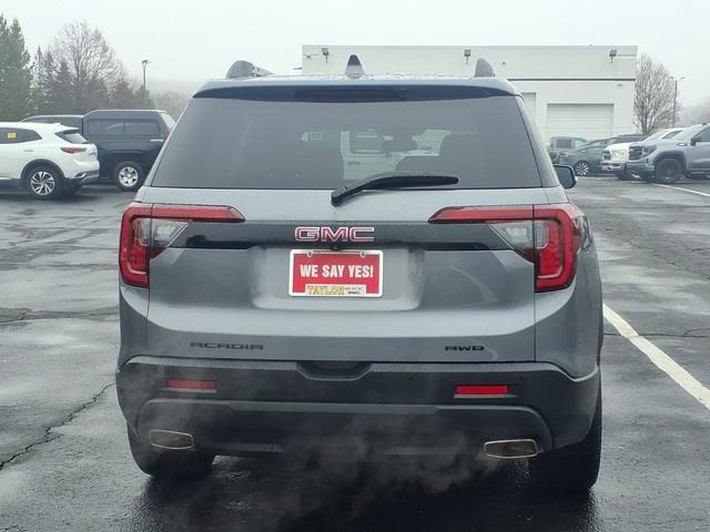 2021 GMC Acadia SLT