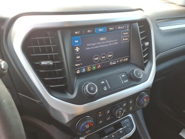 2023 GMC Acadia SLT