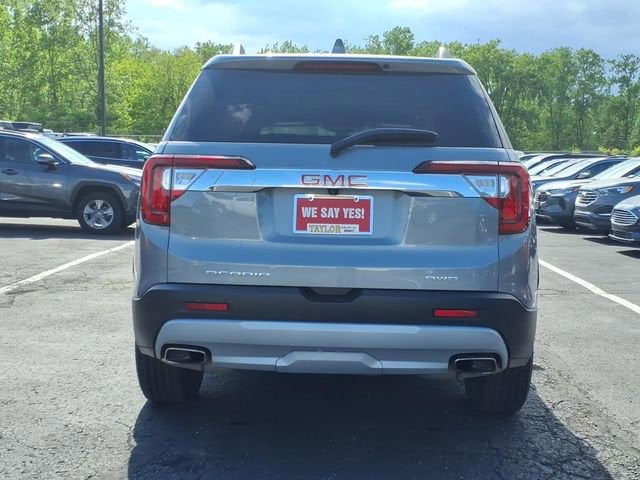 2023 GMC Acadia SLT
