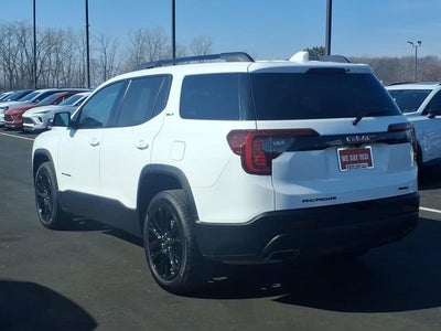 2023 GMC Acadia SLT