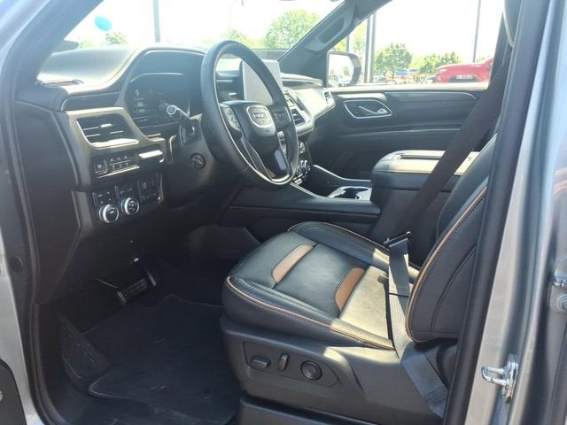 2024 GMC Yukon AT4 - Photo 13
