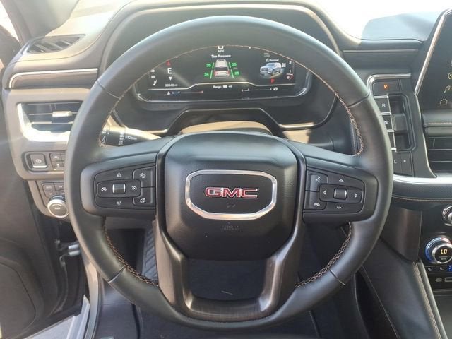 2024 GMC Yukon AT4 - Photo 16