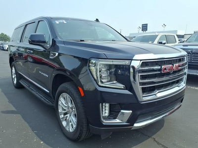 2022 GMC Yukon XL SLT