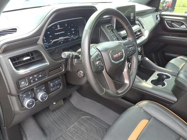 2023 GMC Yukon XL AT4