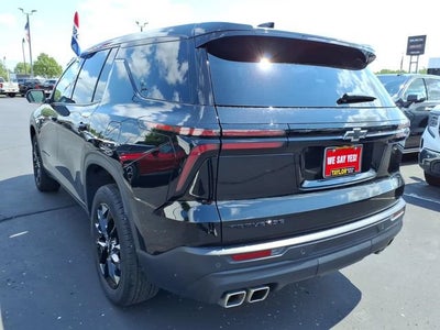 2024 Chevrolet Traverse LS