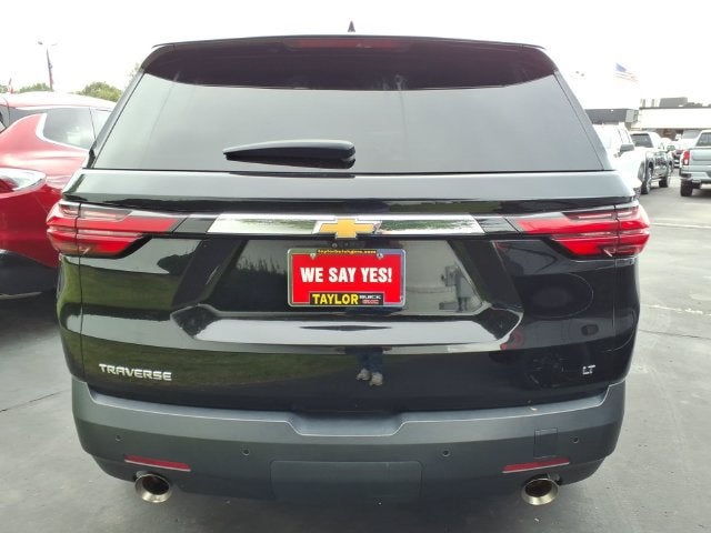 2022 Chevrolet Traverse LT Leather