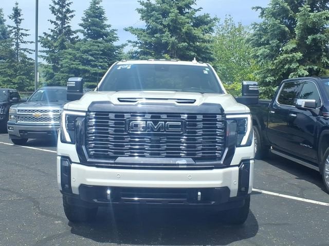 1GT49XEY2RF411635