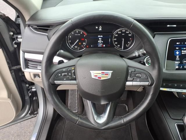 2023 Cadillac XT4 Luxury