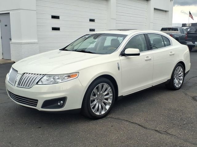 2012 Lincoln MKS 4dr Sdn 3.7L AWD