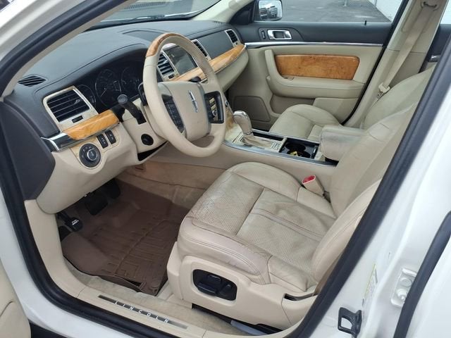 2012 Lincoln MKS 4dr Sdn 3.7L AWD