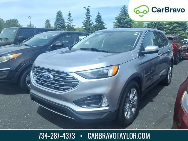 2023 Ford Edge Titanium AWD's photo