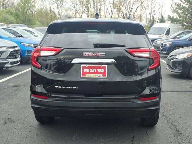 2023 GMC Terrain SLE