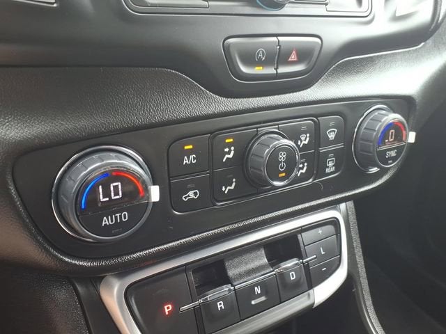 2024 GMC Terrain SLE - Photo 24
