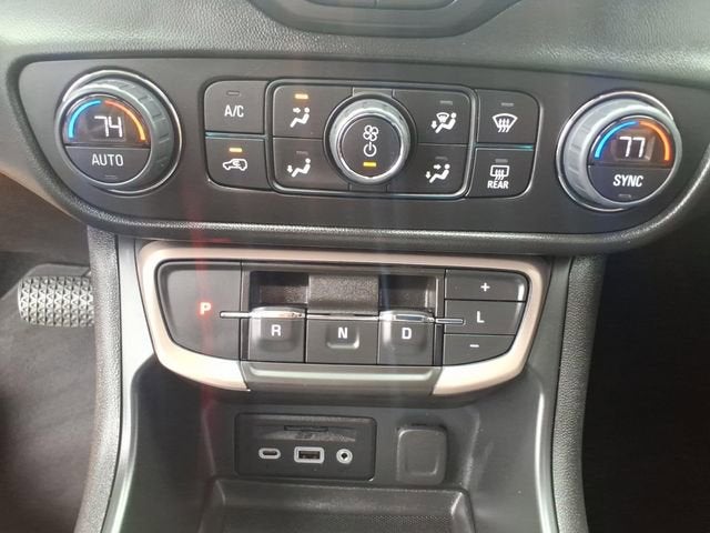 2023 GMC Terrain Denali