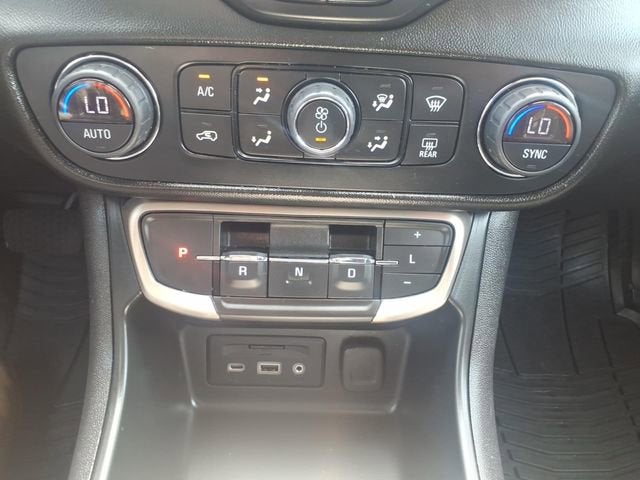 2022 GMC Terrain Denali