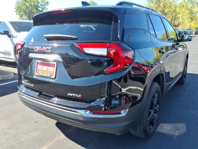 2024 GMC Terrain AT4