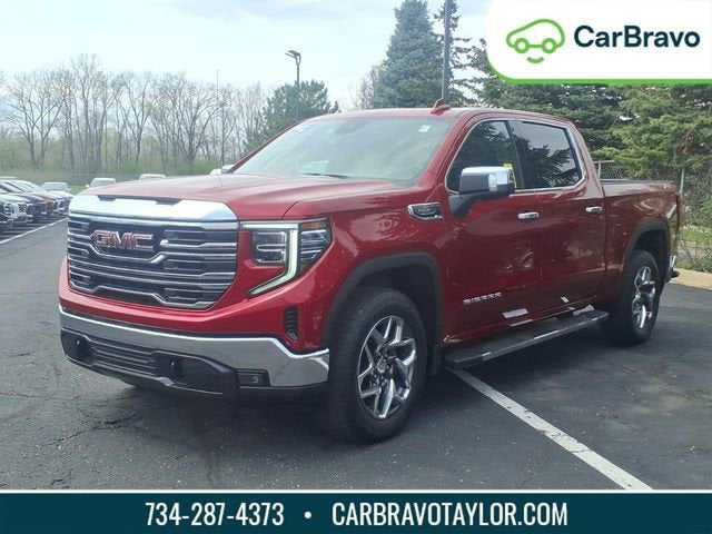 2024 GMC Sierra 4WD Crew Cab Short Box SLT's photo