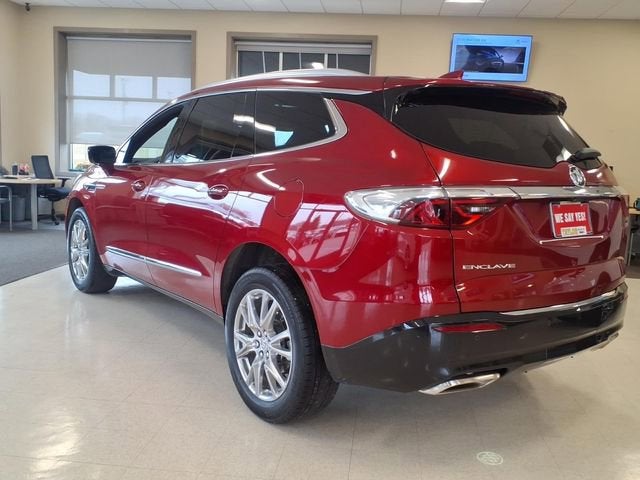 2024 Buick Enclave Essence