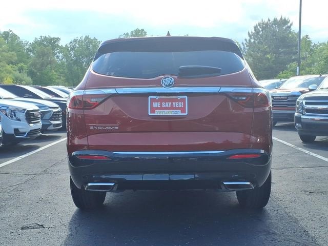 2024 Buick Enclave Essence
