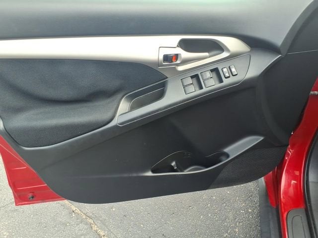 2010 Pontiac Vibe 4dr HB AWD