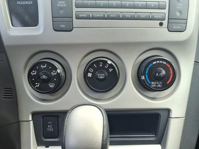 2010 Pontiac Vibe 4dr HB AWD