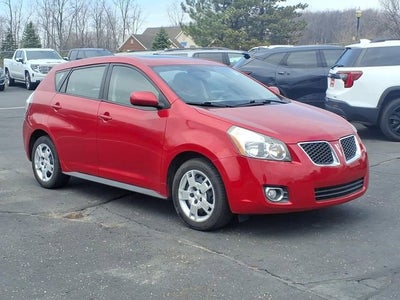 2010 Pontiac Vibe 4dr HB AWD