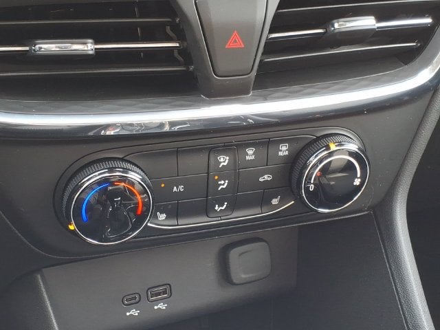2025 Buick Encore GX Preferred - Photo 25